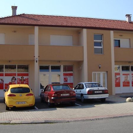 Apartman Niva Daruvar Zewnętrze zdjęcie